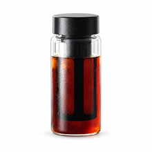 430 ml black cold brew coffee bottle with black lid and filter on a white background